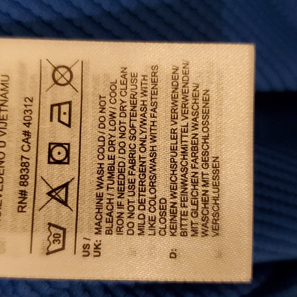 Adidas Terrex Half-Zip Long Sleeve Tee - Large - Picture 7 of 8